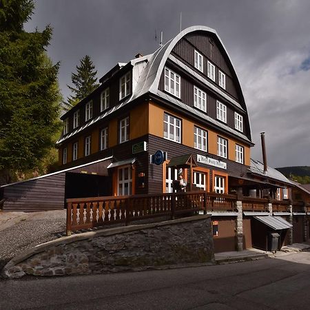 Hotel Svaty Hubert Špindlerŭv Mlýn Exterior foto