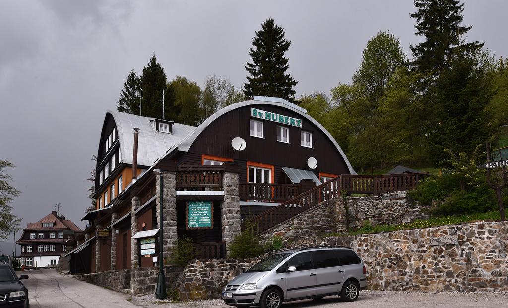 Hotel Svaty Hubert Špindlerŭv Mlýn Exterior foto